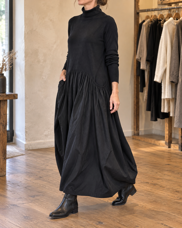 Odette - Turtleneck Maxi Dress
