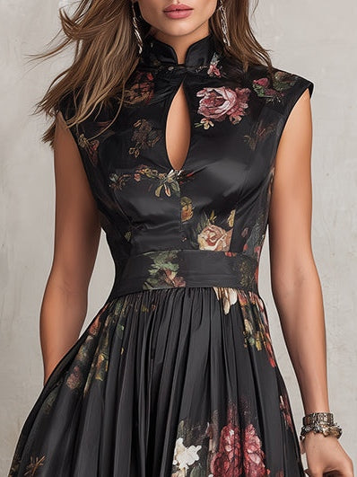 Mia | Keyhole Pleated Dress