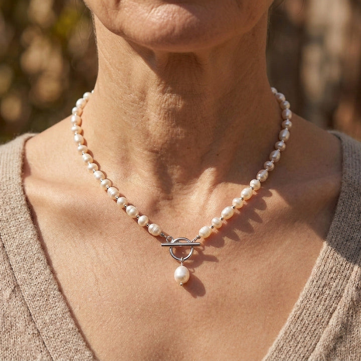 Classic Pearl Necklace